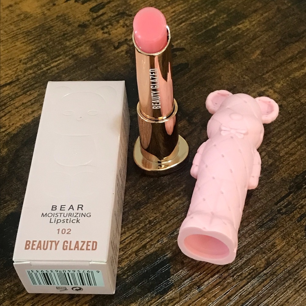Moisturizing Lipstick- Pink (102)